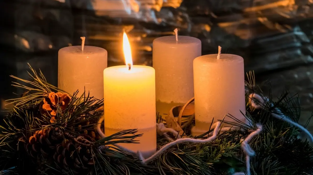 Symbolism and history of Adventist wreaths